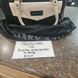 Mary Kay Black and White Quilted Tote